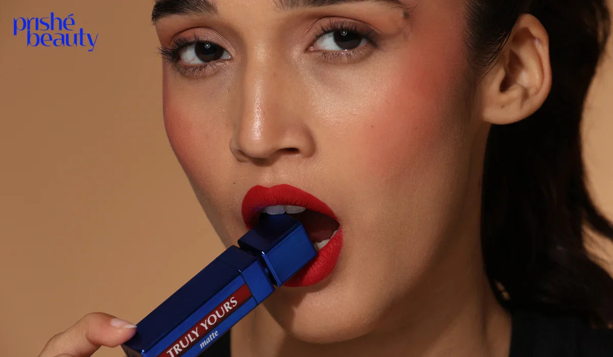 How to Prevent Lipstick from Settling Into Fine Lines