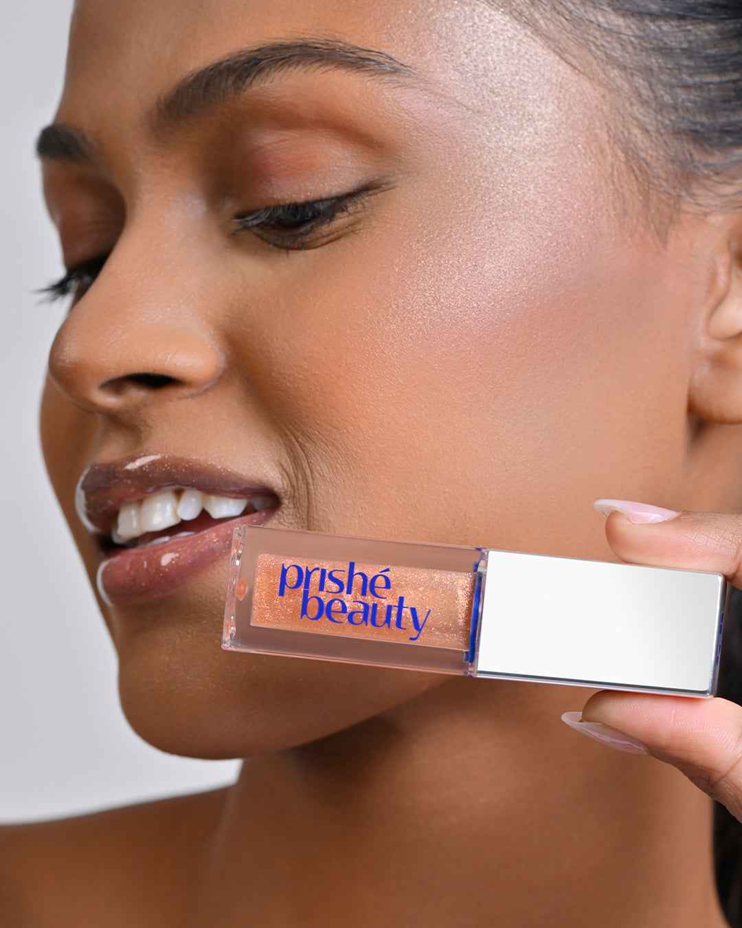 Truly Glossy- Plumping Lip Gloss (Buy Any 3)