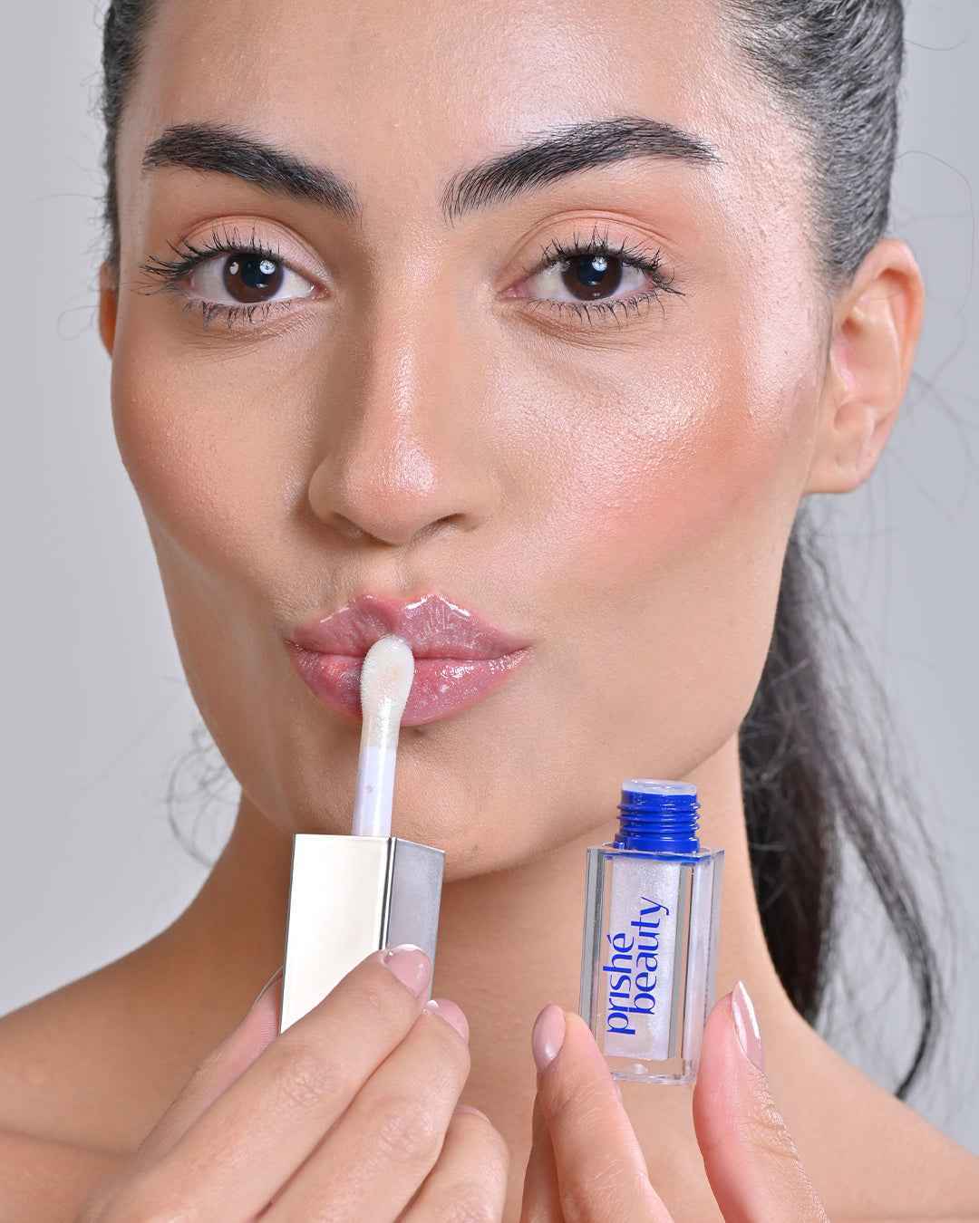 Truly Glossy- Plumping Lip Gloss (Buy Any 3)