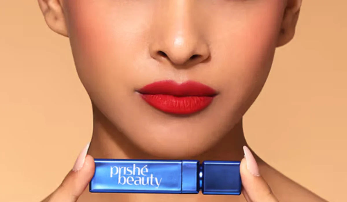 Easy lipstick hacks every girl should know for long lasting makeup and perfect lips.